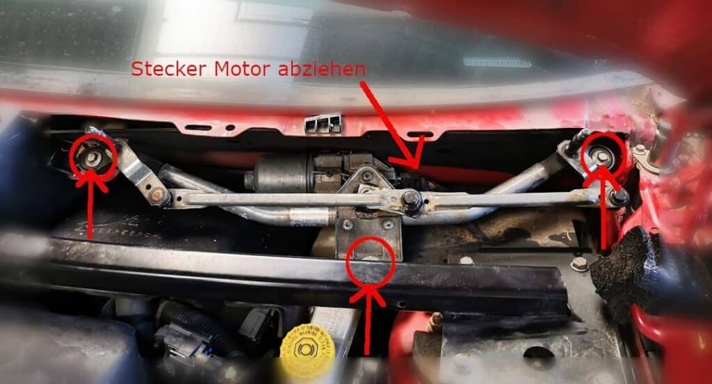 Instrucciones para desmontar el motor del limpiaparabrisas de repuesto