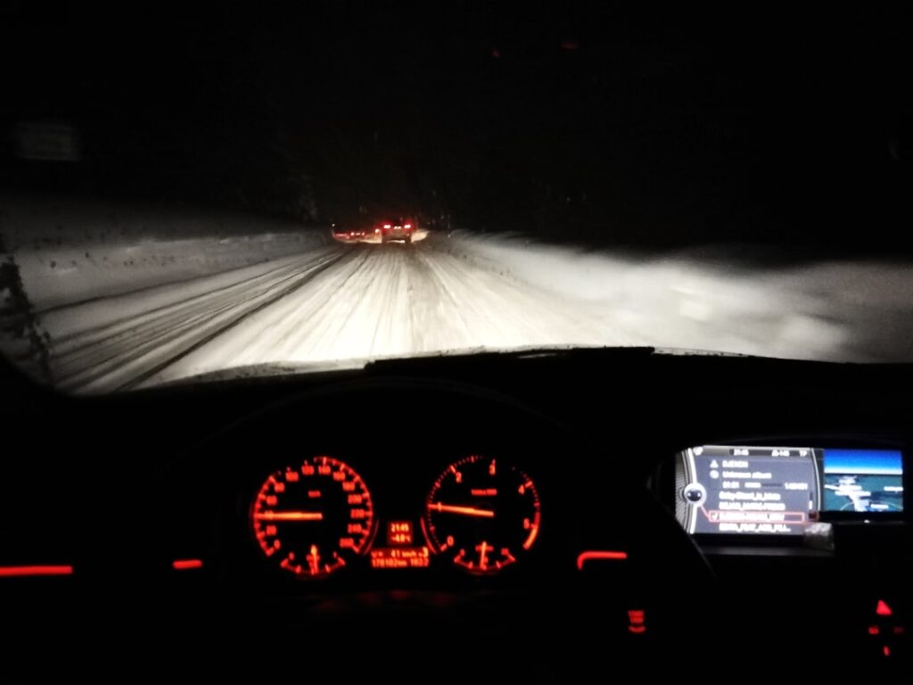 Woda z wydechu jest zwykle spowodowana jazdą na krótkich dystansach, wydech jest zimny i nagrzewa się.