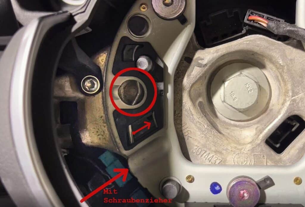 Interior M steering wheel, airbag