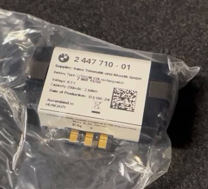 Imagen del producto batería del sistema de llamada de emergencia BMW – min Batería del sistema de llamada de emergencia BMW – Batería SOS